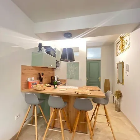Appart 1 Chambre Intra-Muros Avec Jardin Avignon Exterior foto