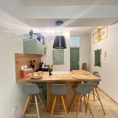 Appart 1 Chambre Intra-Muros Avec Jardin Avignon Exterior foto