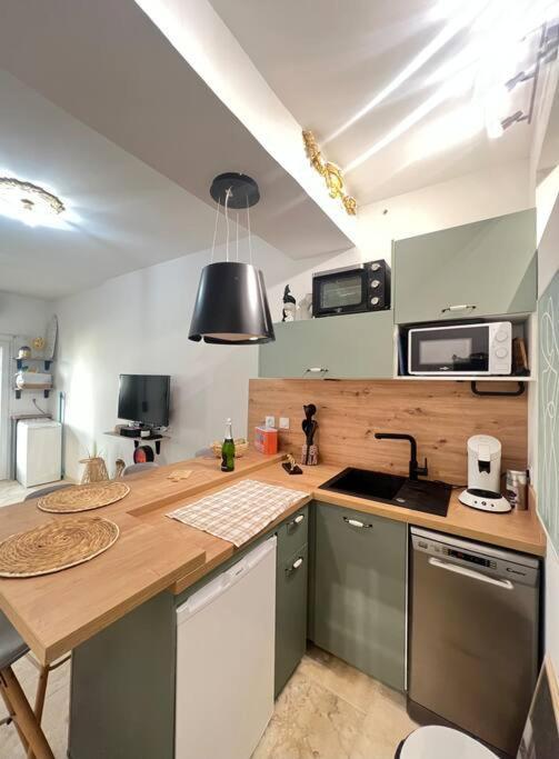 Apartment 1 Intra-muros Avec Jardin Avignon